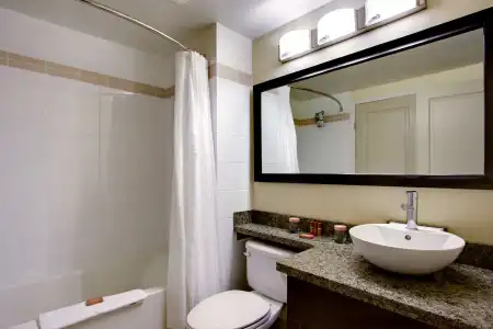 Sandmans & Suites Calgary West - 7