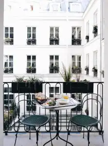 Des Grands Boulevards - 36