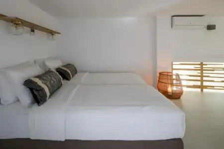 Este Luxury Suites - 80