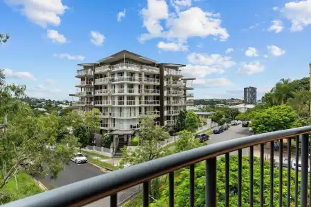 The Oasis Apartments - 79