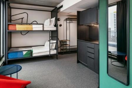 The Social Hub Berlin Alexanderplatz - 35