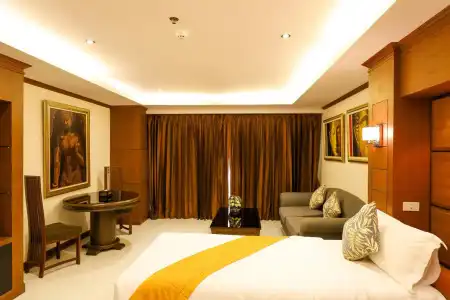 Tara Court - 27