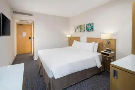 Hilton Garden Inn Bristol City Centre - 49
