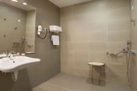 Ramada by Wyndham Podgorica - 7