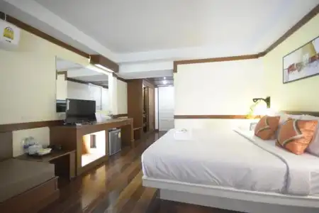 iRest Ao Nang Seafront - 69