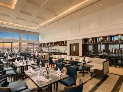 Altara Suites Da Nang - 24