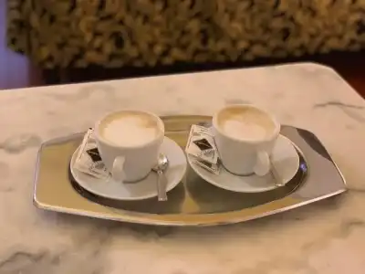 Florence Room - 9