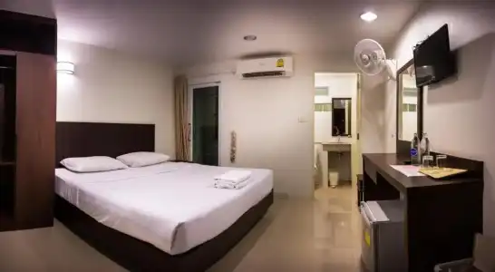 Sunshine Hostel Hua Hin - 4
