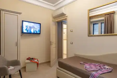 Vittorio Emanuele Boutique - 61