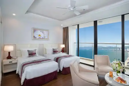 Vinpearl Beachfront Nha Trang - 1