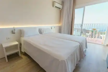 Checkin Catalonia - 36