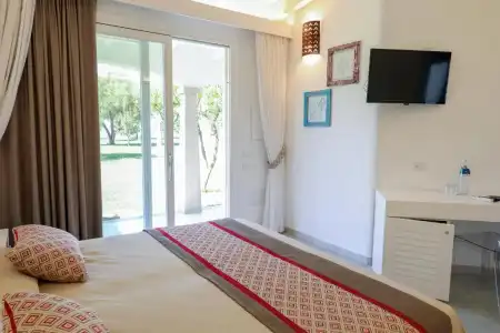 Limone Beach Resort - 2