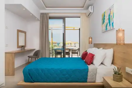 Aphrodite Studios & Apartments - 19