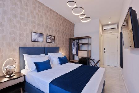 Trendy by Athens Primes - 2