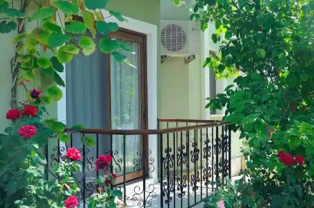 Crescent Hasirci - 26