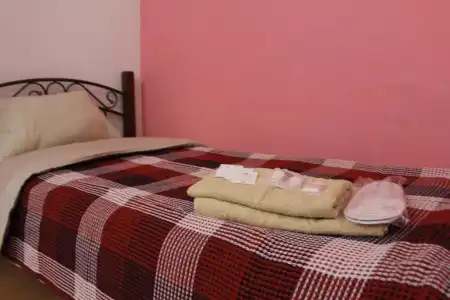 Greek - Hostel - 4