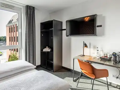 B&B Lübeck-Hbf - 5