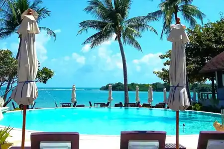 Iyara Beach & Plaza - 15
