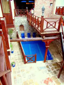 Amazon Petite Palace - 11