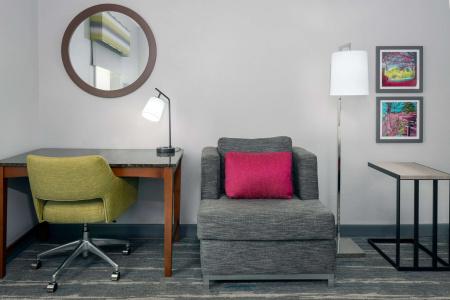 Hampton Inn & Suites Winston-Salem/University Area, NC - 3