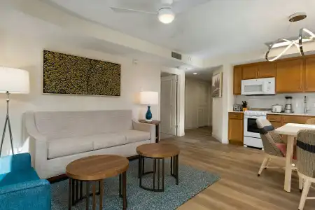 Club Wyndham at Waikiki Beach Walk - 36