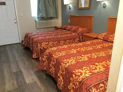 Lincoln Park Motel - 46