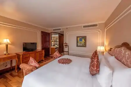 Grand Saigon - 105