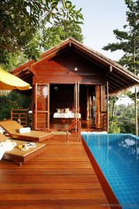 OUTRIGGER Phi Phi Island Resort - 14