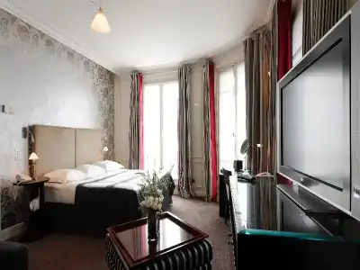 La Tremoille Paris - 50