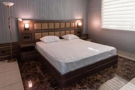 Avan Plaza - 79