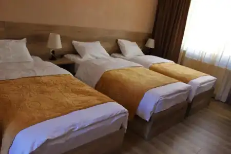 Sunshine Kazbegi - 6