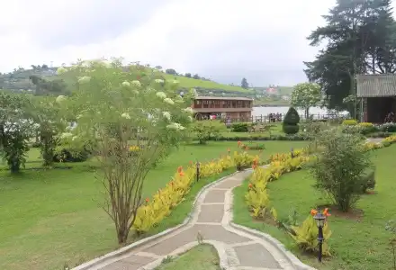 Governor's Chalet - 6