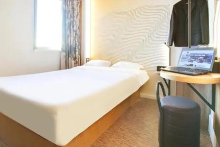 B&B Reims Bezannes - 71