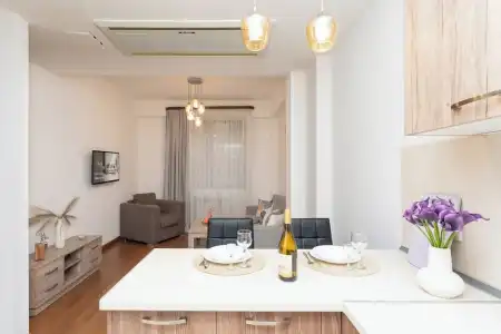 Stay Inn on Buzand str. 17 - 97
