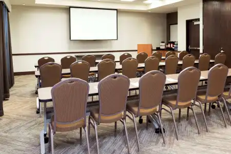 Hyatt Place Lexington - 17