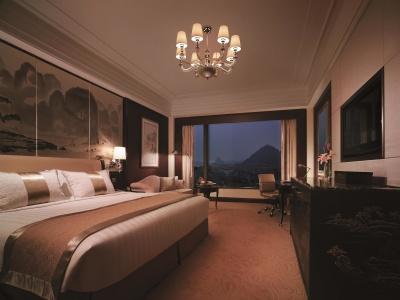 Shangri-La - 4