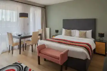 Escala & Suites - 83