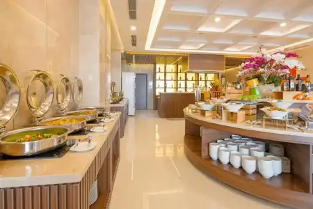 Gold Plaza Da Nang - 12