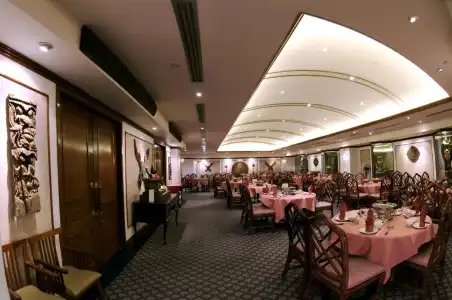 Puteri Wing, Riverside Majestic - 25