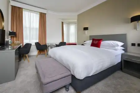 The Metropole - 33