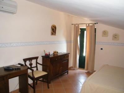Villa Delle Meraviglie - 52
