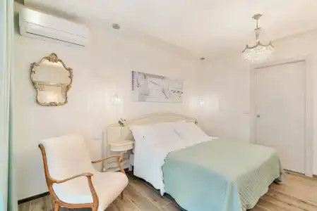 Dreams Guest House - 106