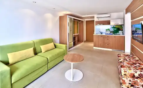 Forest Beach - 4