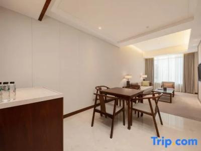 Howard Johnson Neodalle Resort Zhangjiajie - 96