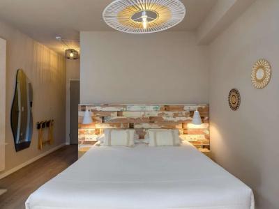 Ibis Styles - 92