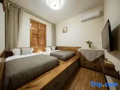Zen Garden Inn - 33