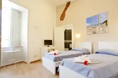 Vic' Street B&B - 20