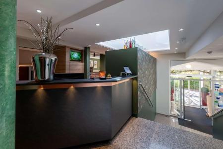 Azenberg Stuttgart, Sure Collection by BW - 15