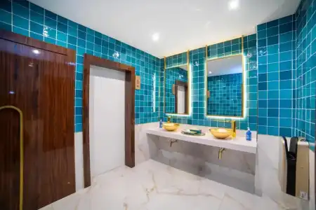 VIP Executive Suites do Marques - 23