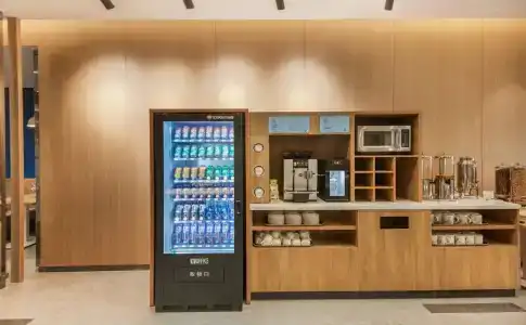 Holiday Inn Express SHANGHAI XUHUI BINJIANG by IHG - 10